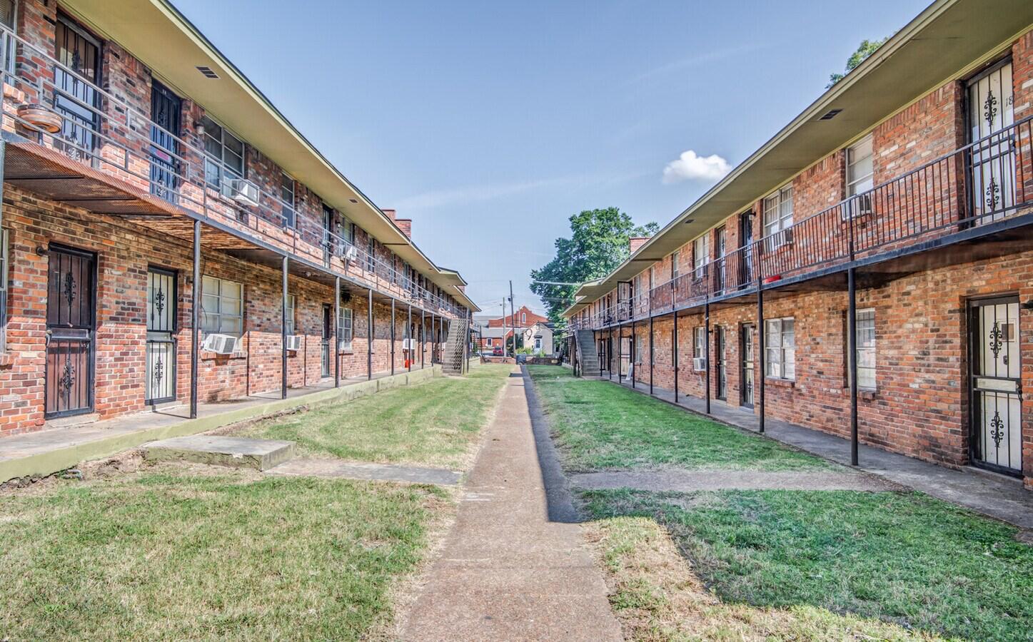Kerr Apartments, Memphis, TN