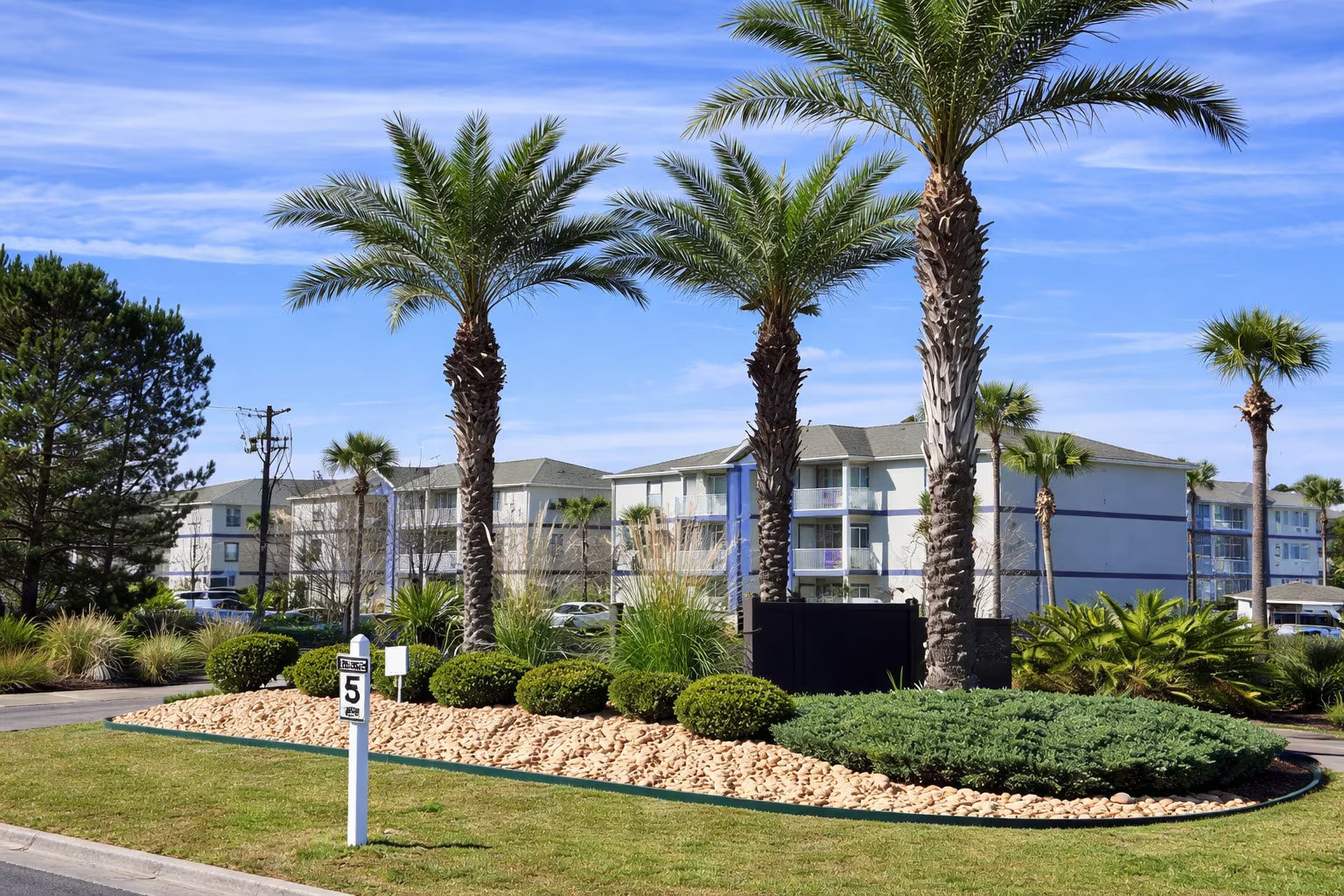 Grand Biscayne Apartments, Biloxi, MS
