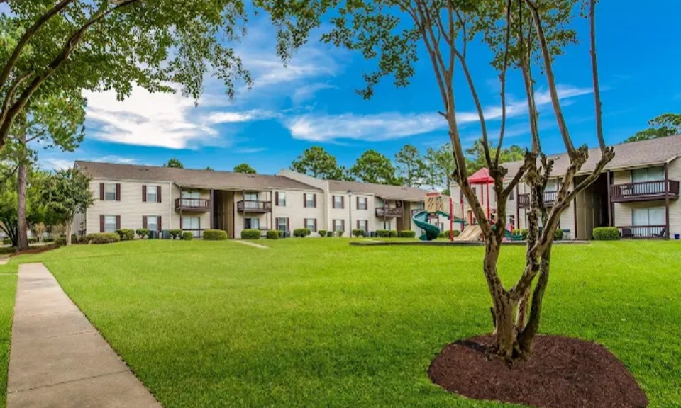 Pinebrook and Northbrook Apartments, Ridgeland, MS