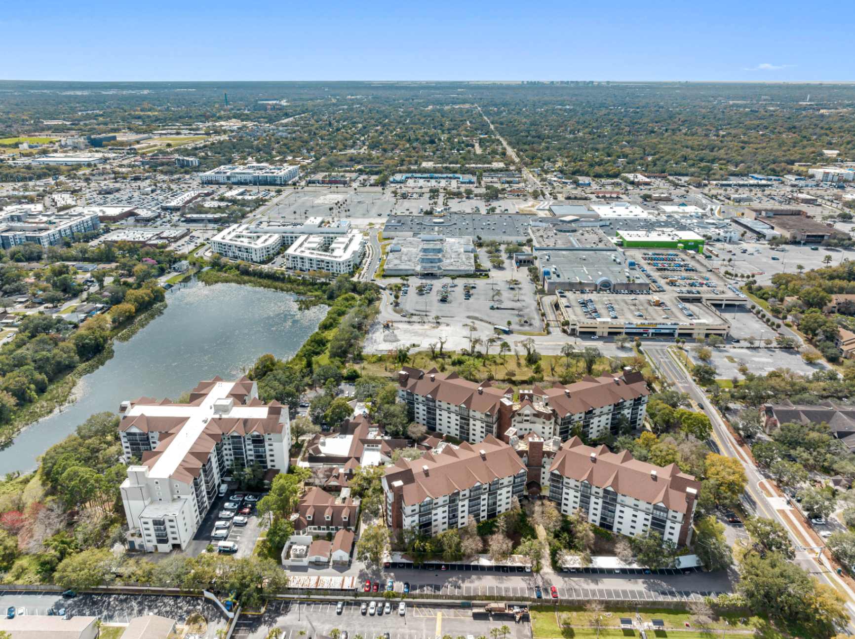 Unisen Towers Apartments, Tampa, FL